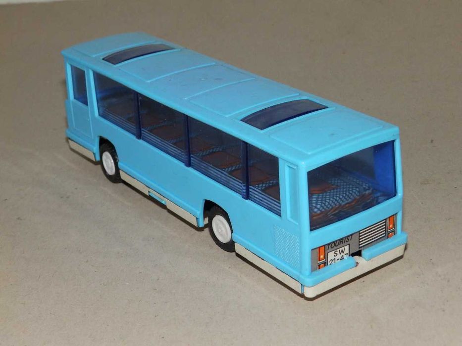 Детски играчки, различни цени