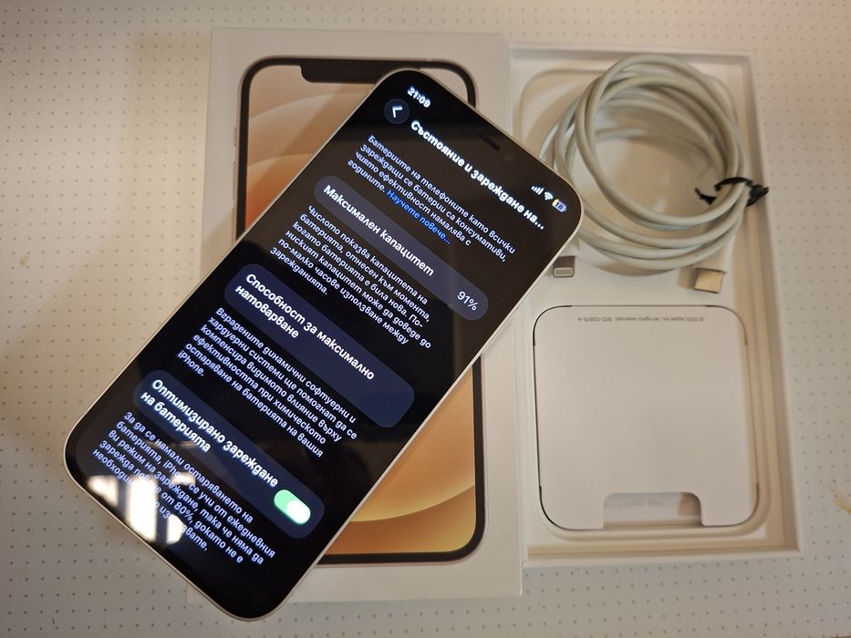 Iphone 12 White  Перфектен!