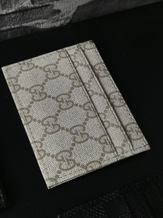 Кард холдъри ПРОМОЦИЯ