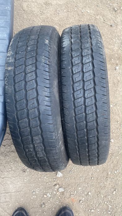 Продам шины стояли на газели