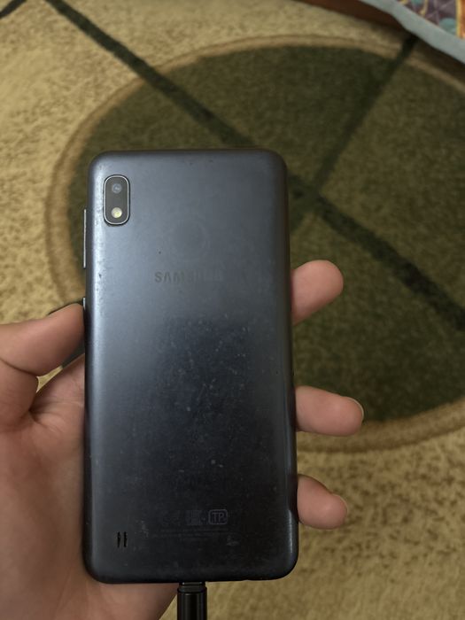 Самсунг А10 разбитый