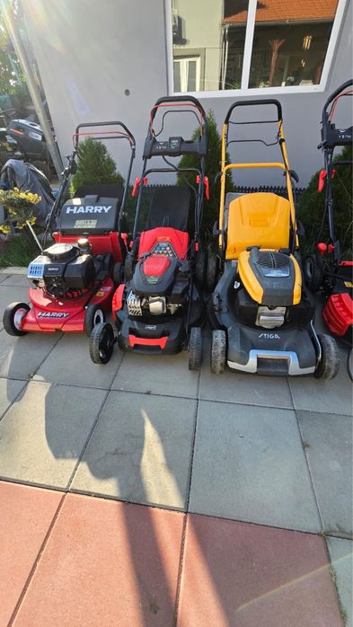 Vând masini de tuns gazon  pe benzina!