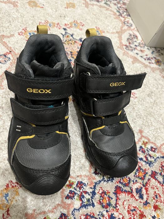 Ботинки осенние Geox