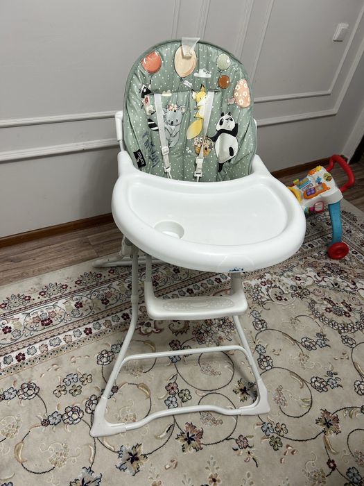 Детский стол для кормления