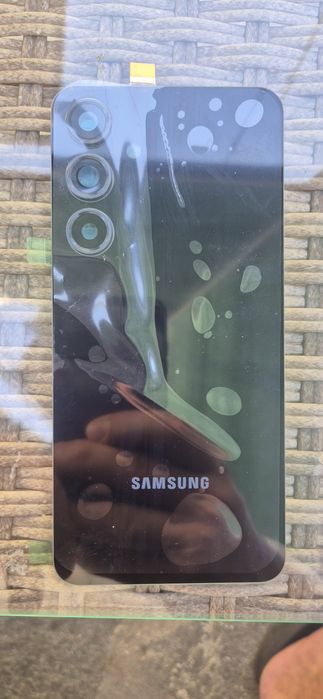 Гръб за S24 FE..