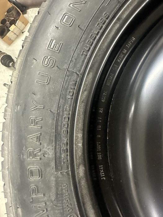 Резервна гума патерица за Nissan / Dacia / Дачия 155/90/17