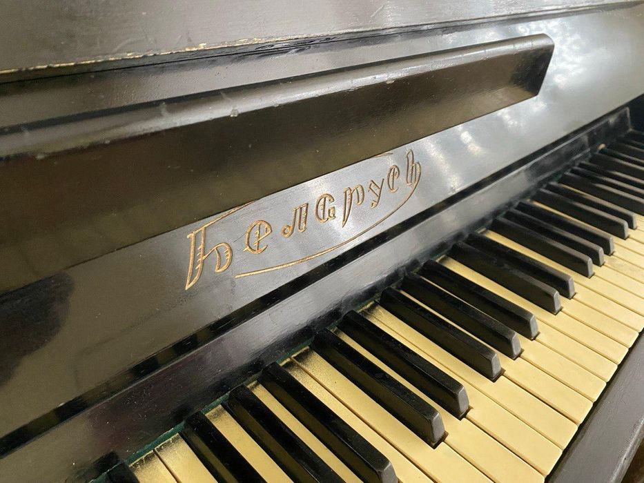 Продам дешево пианино
