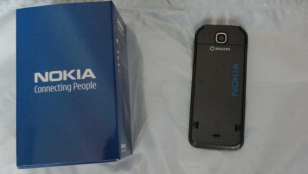 Vind nokia 5000  stare foarte buna - ca NOU !!