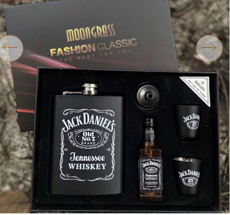 подаръчен комплект Jack Daniels павурче+запалка пистолет + 2 чаши