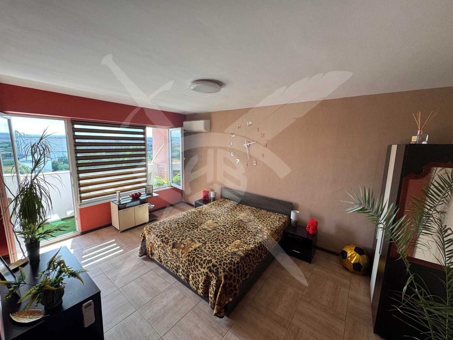 Продава се Тристаен апартамент в Айтос - 65 кв.м за 1124 €/кв.м - Снимка #3