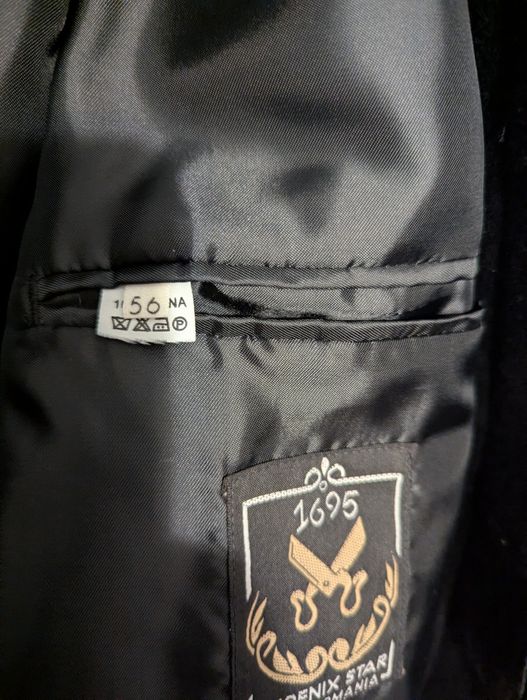 Palton negru , lînă