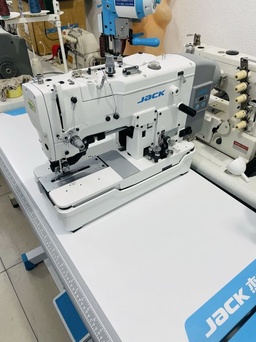 Jack tugma va petliya moshinkasi