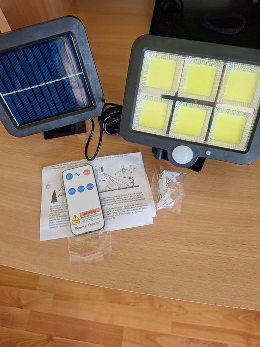 Set 3 buc lampe solare noi.desfacute  doar  ptr verificare