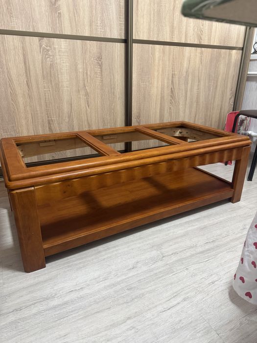 Журнальный столик