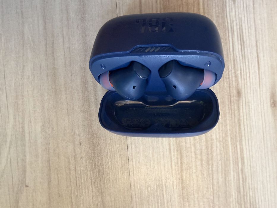 Căști JBL Tune 230NC – Wireless