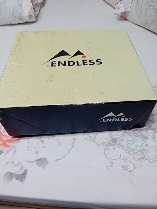 Ghete din piele 45 nou cu etichetă