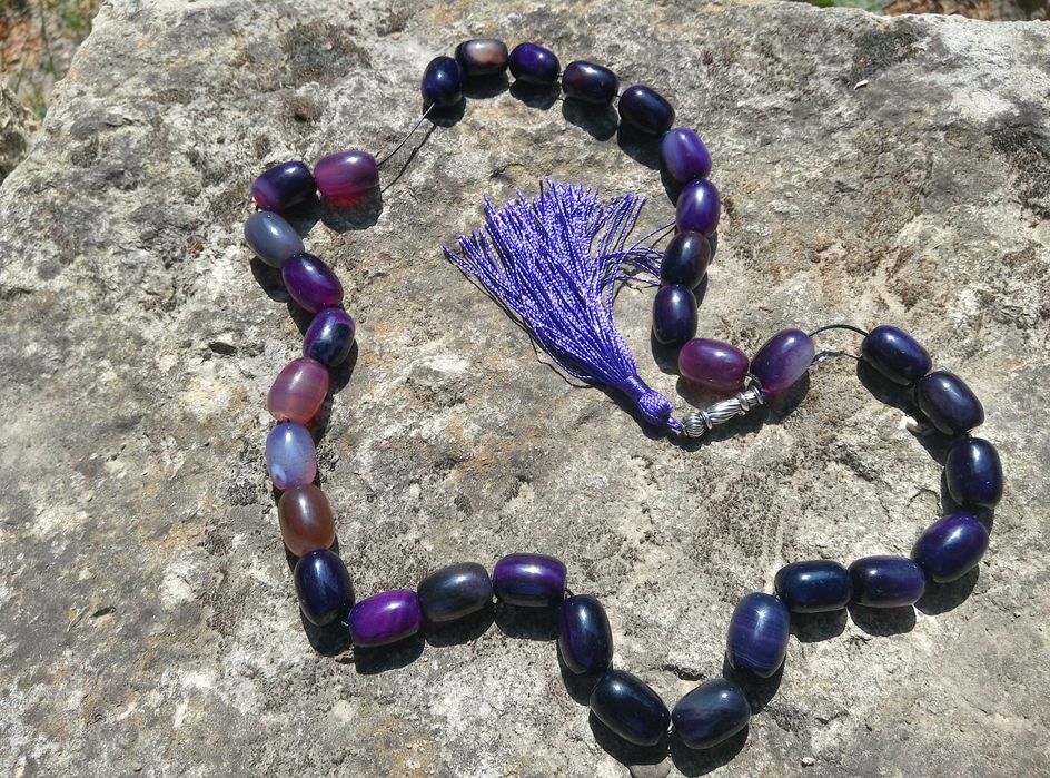 Броеница Ахат Лилав