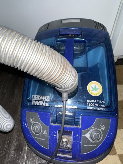 Пылесос б/у все работает