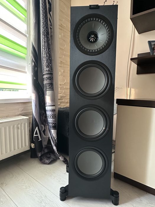 Boxe podea KEF Q950