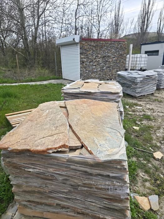 Piatra naturala decorativa transport și montaj în toată țara