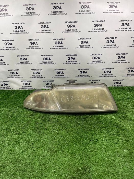 Фара Митсубиси Каризма