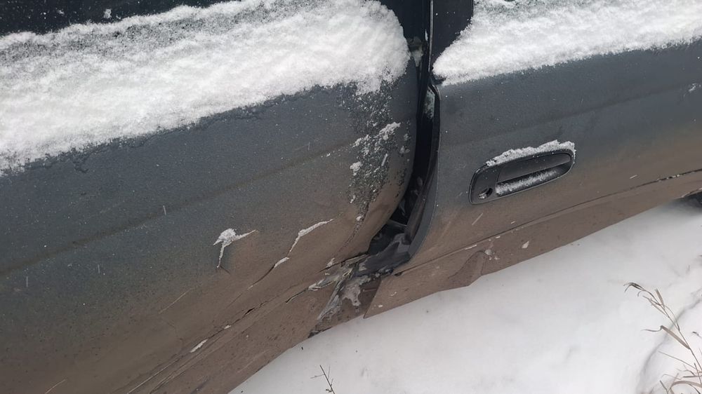 Продам авто под восстановление