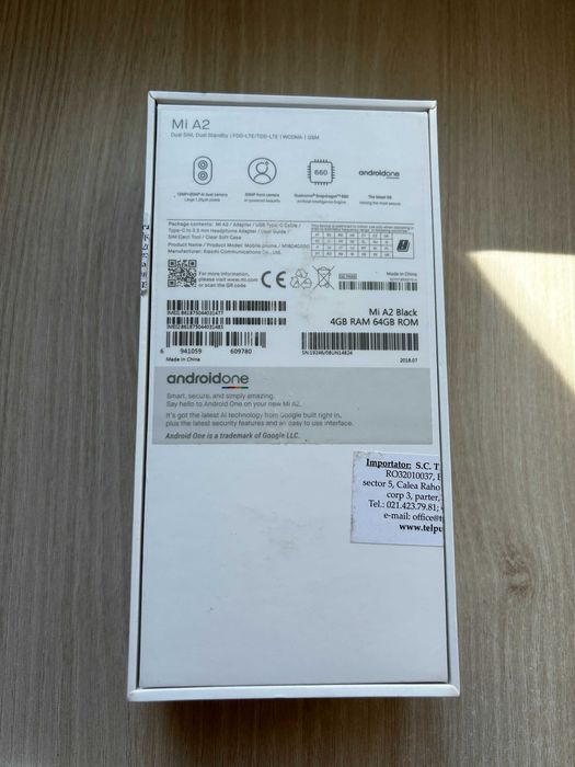 Продавам Xiaomi Mi A2 за ремонт или за части