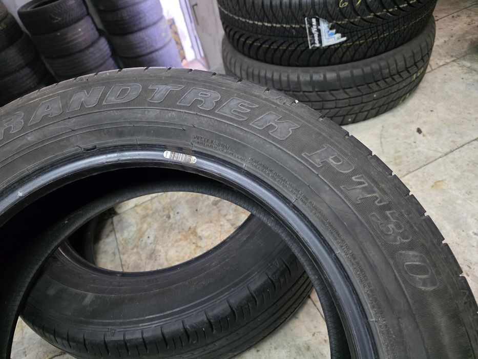 2бр Летни гуми 225 60 18 - Dunlop