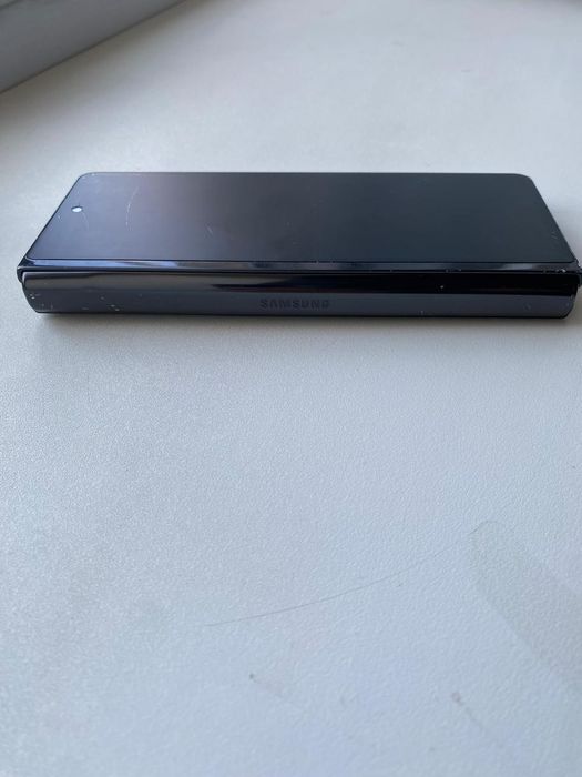 Продам Samsung galaxy Z fold 2