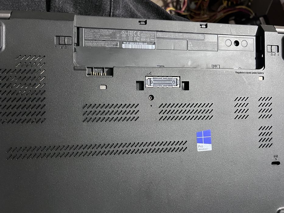 Laptop Lenovo Thinkpad Intel i5 cu 8 gb Ram 15.6 inch