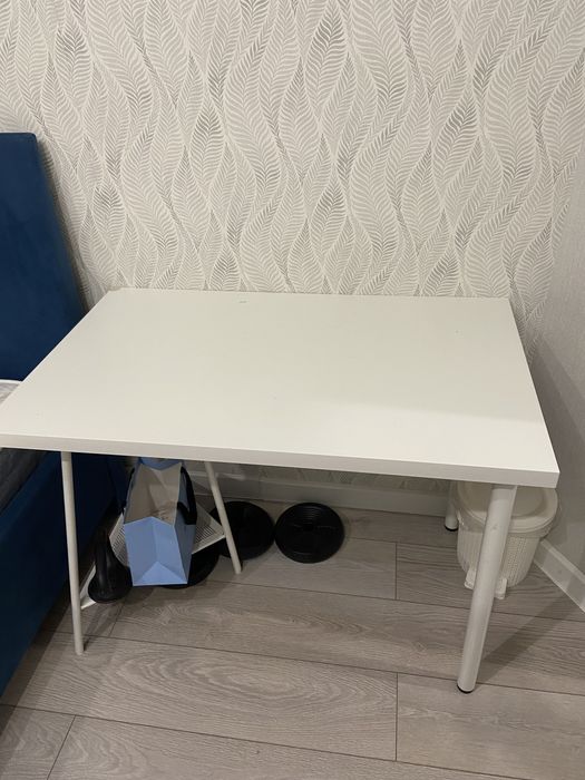 Стол для учебы, рабочий стол