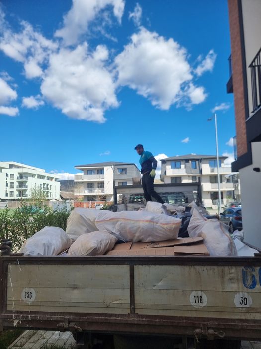 6,5t-Transport autorizat moloz, nisip, pietriș, piatra sparta