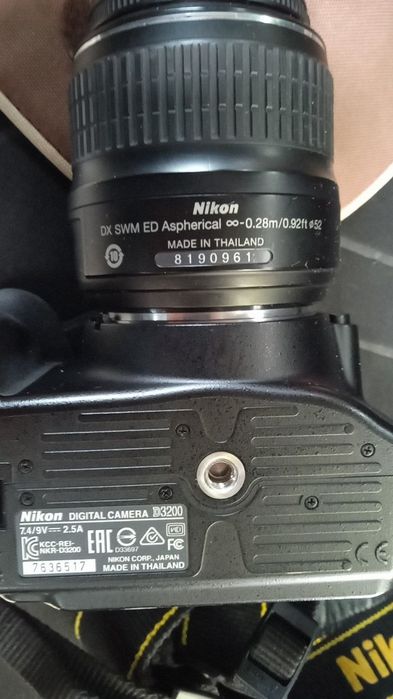 Продам Nikon D3200. Отличный зеркальный фотоаппарат для старта.