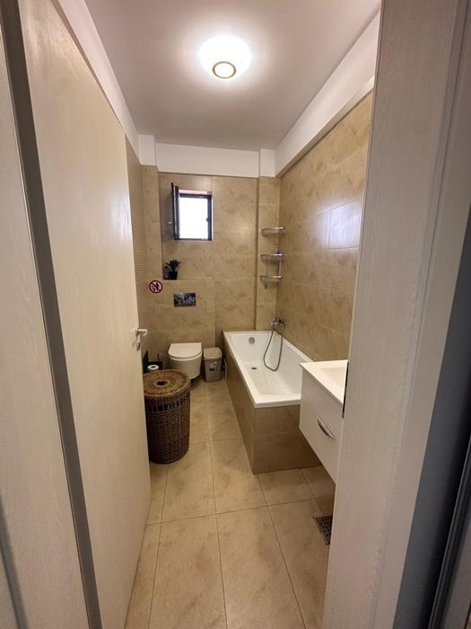 Inchiriez apartament Mamaia Nord