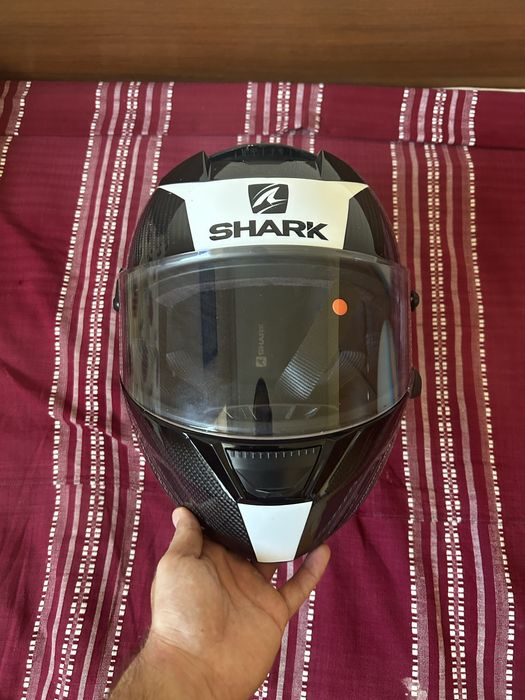 Мото каски Shark Carbon, GIVI, Pro Biker, BLD + ретро каски | Нови и употребявани