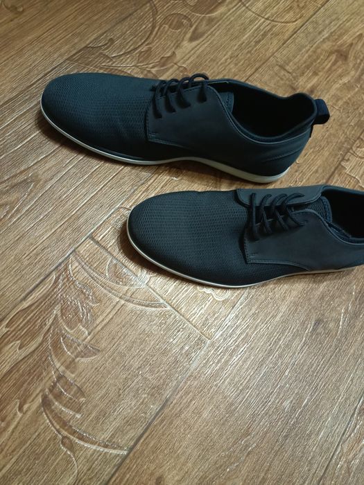 Продаётся обувь мужская