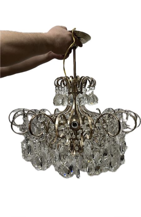 Люстры 3 штуки в нормальном состоянии