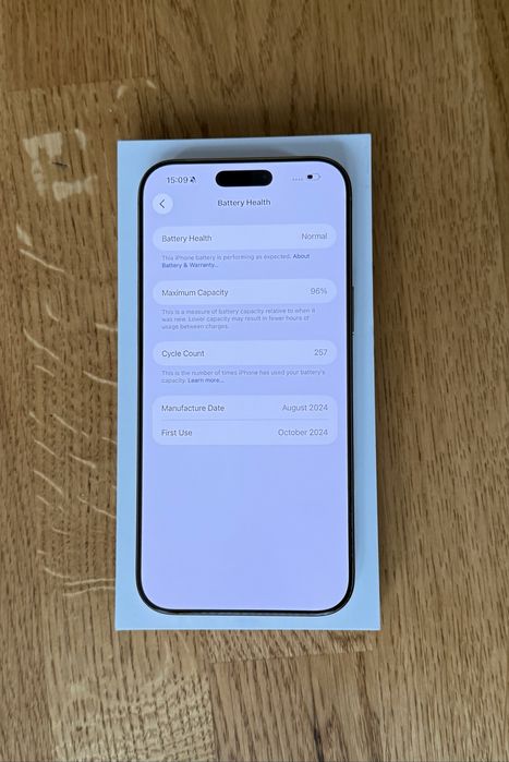 Apple iPhone 16 Pro Max 256GB Desert Titanium не е 17 15 pro max air