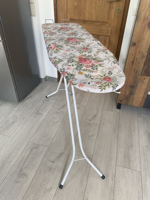 Masa de calcat stare buna