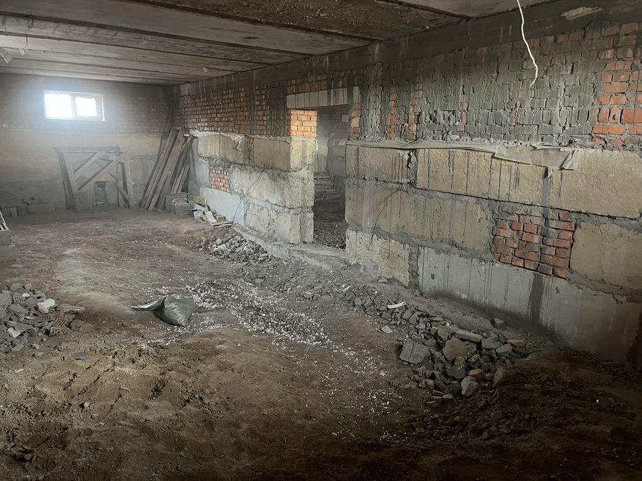 продам большой дом