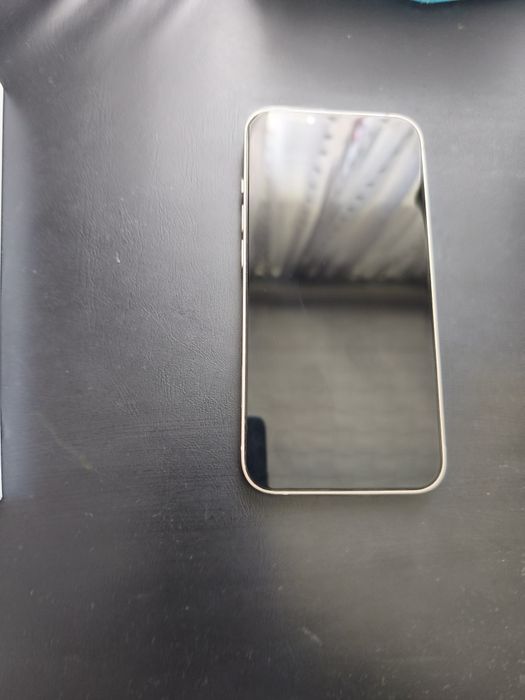 IPhone 13 -128GB + Husa Guess