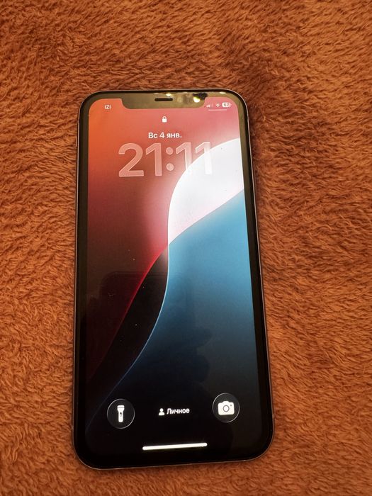 Айфон 11 128гб.