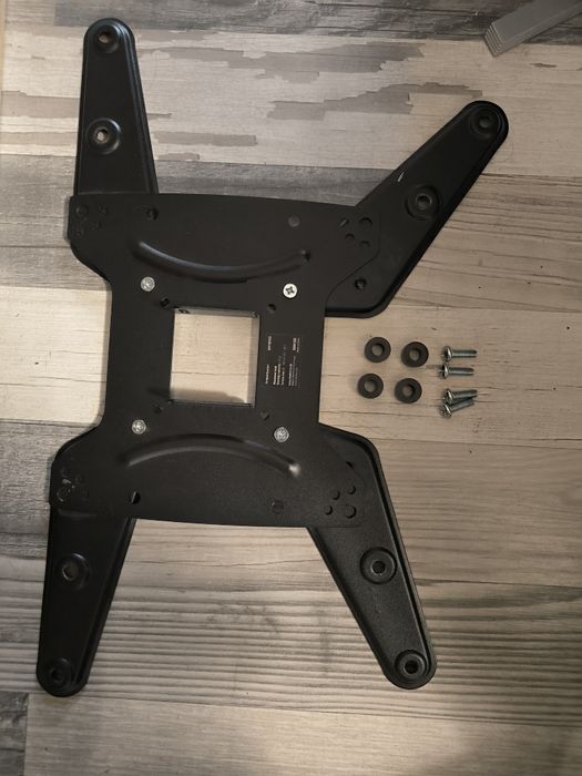 Стенна стойка за телевизор с рамо 32-65"