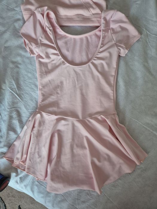 Set complet balet 1 bluza 1 body 2 dres 1 jambiere