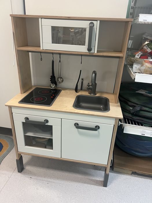 Кухня детска дървена със звук и светлина