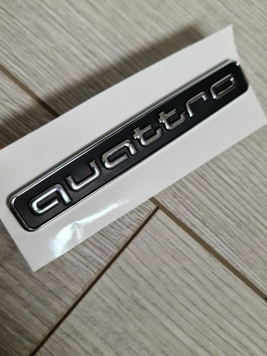 Emblema-Sigla-Logo-Stema-Quattro-Spate-Haion-Cromata-Neagra-Lucions-Argintie-Interior-Bord-Audi-A4-A5-A6-A7-A8-Q3-Q5-Q7-Q8-Sline