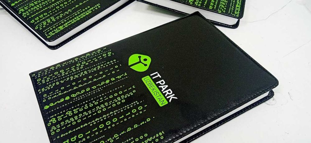 Ежедневники с логотипом