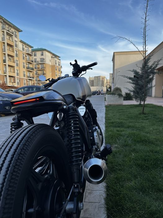 Honda CB750 Cafe Racer Custom