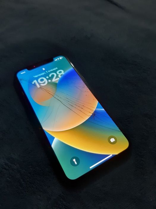 Продам обменяю Iphone X