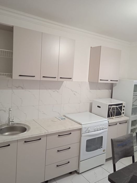 Сдается 3 комнатная квартира